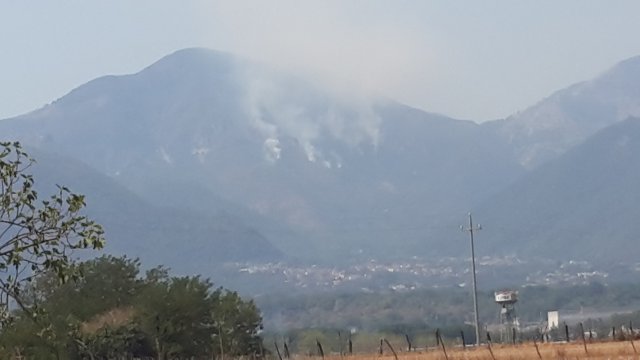 Agosto 2017 monte Gemma brucia